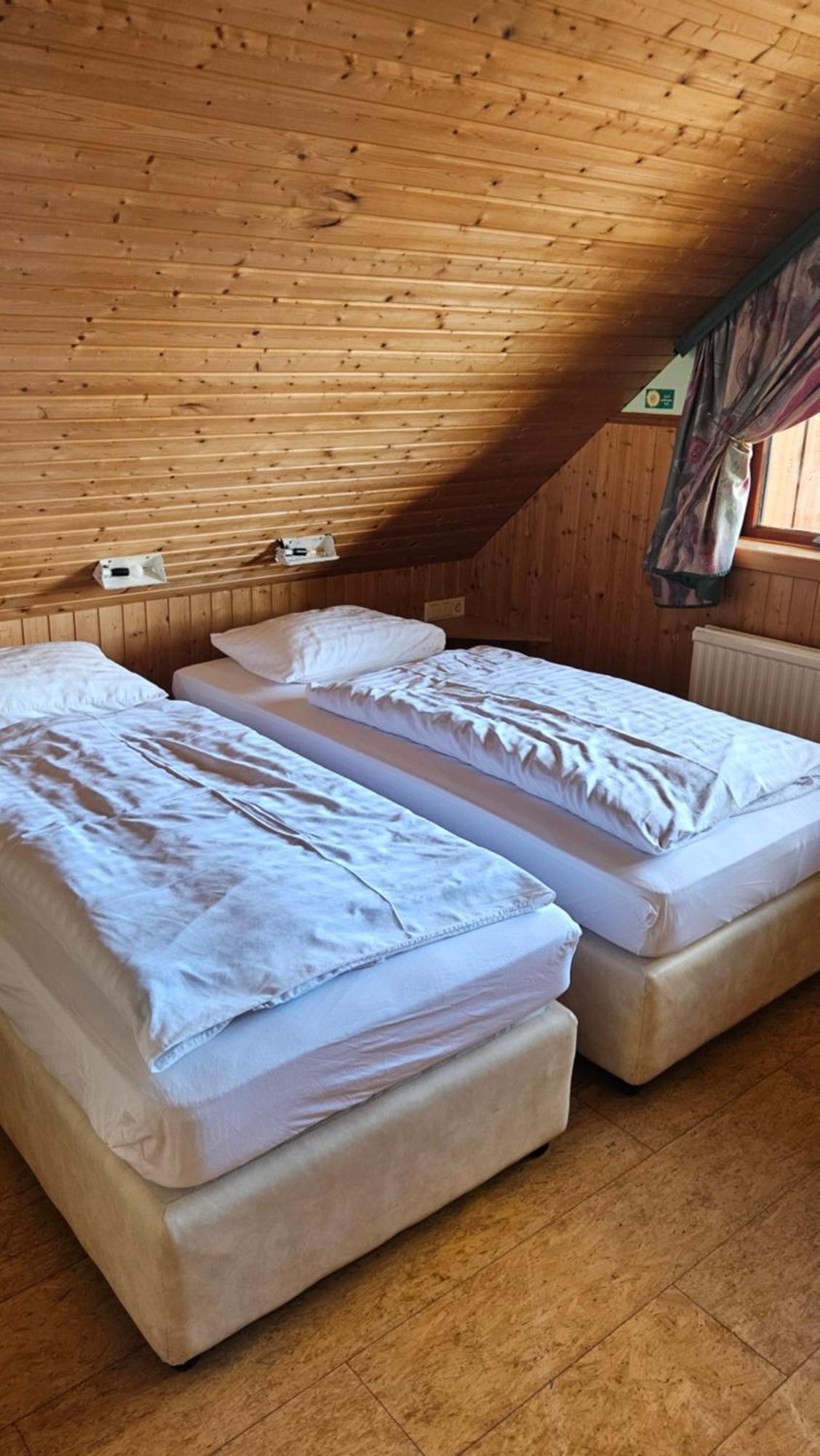 Arnanes Country Hotel Hofn Bagian luar foto